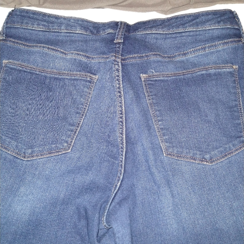 Universal Thread jeans - Picture 6 of 7